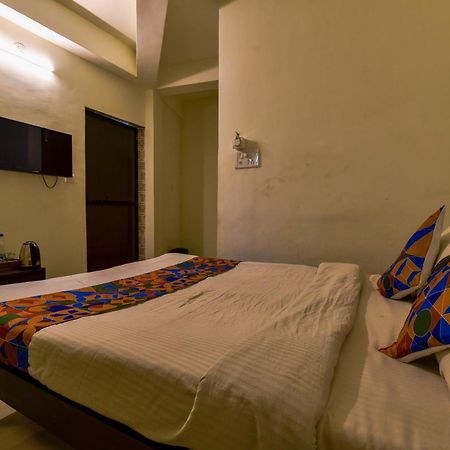 Rosa Bella Resort-Tbv Калангут Экстерьер фото