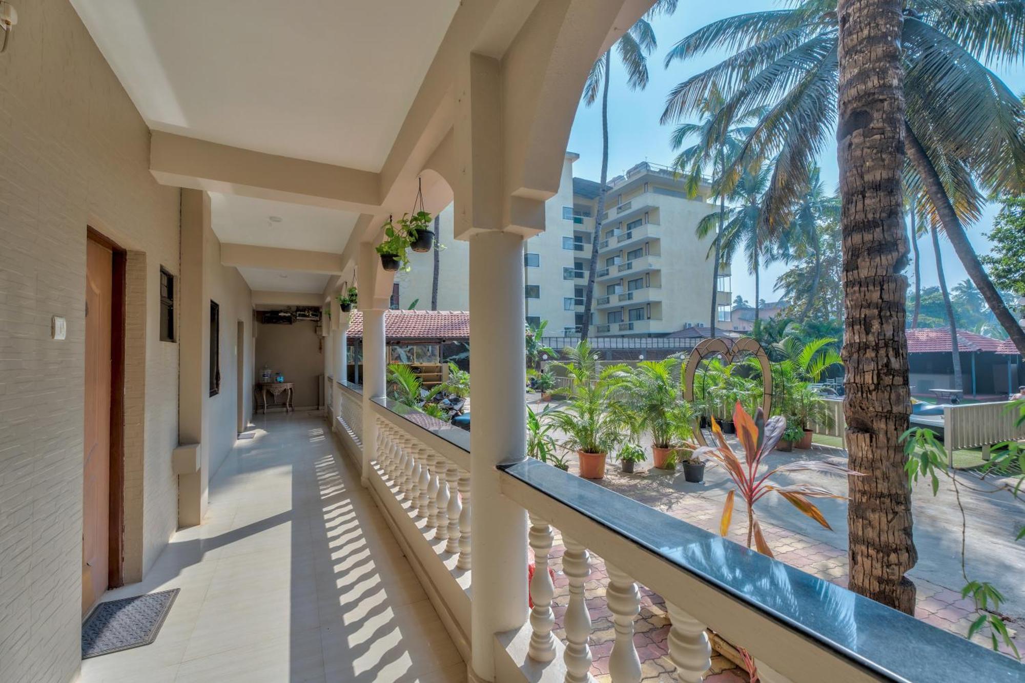 Rosa Bella Resort-Tbv Калангут Экстерьер фото
